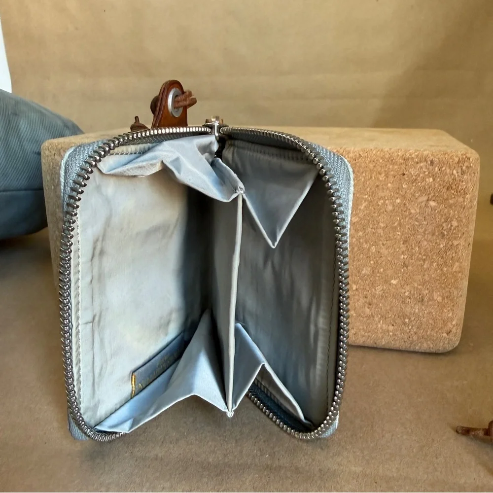 VTG Louis Vuitton Large Bag & Coin Purse from LV2000 Cup in New Zealand. - Picture 12 of 16